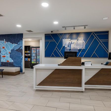 Holiday Inn Express Rochester South - Mayo Area By Ihg Eksteriør billede