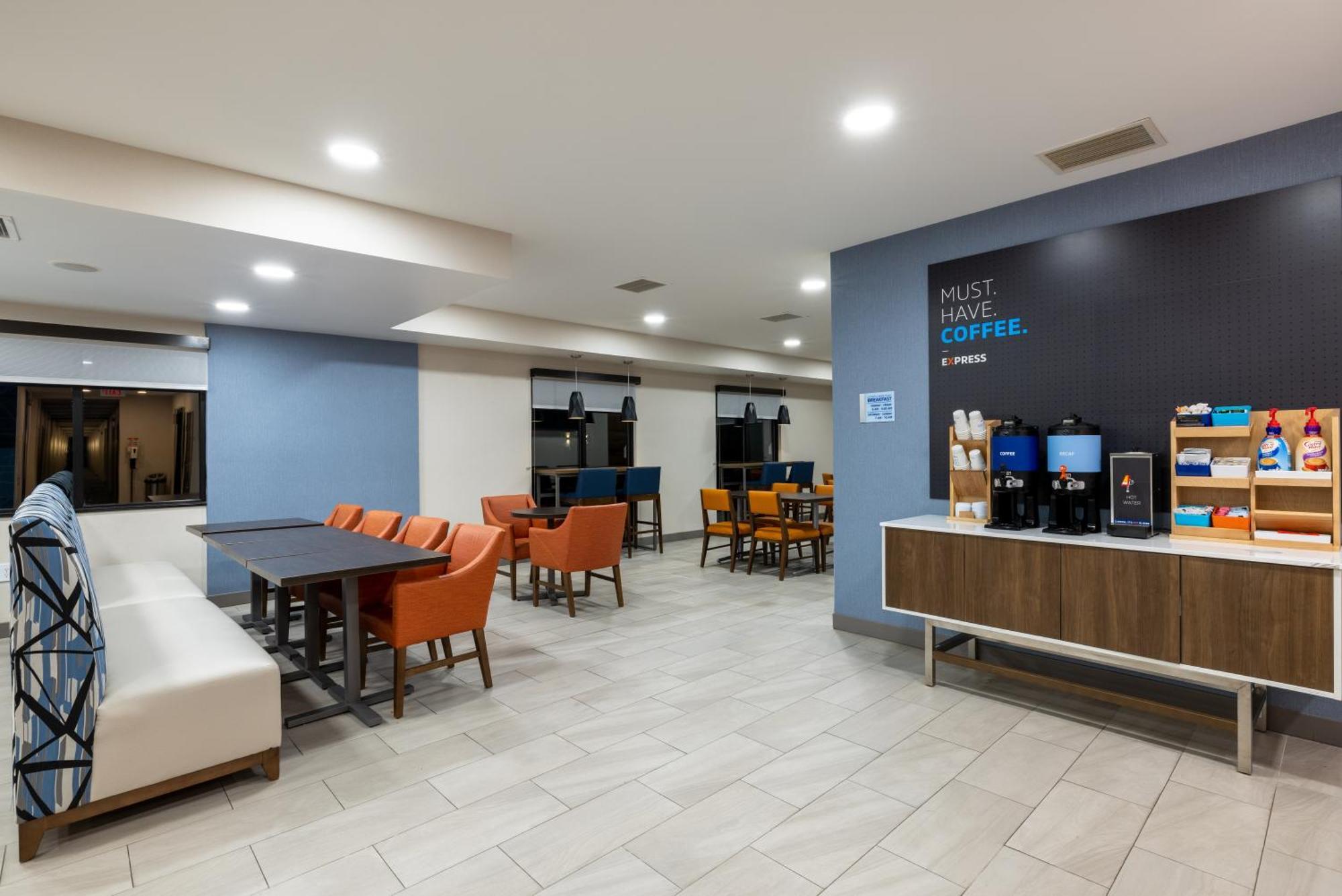 Holiday Inn Express Rochester South - Mayo Area By Ihg Eksteriør billede