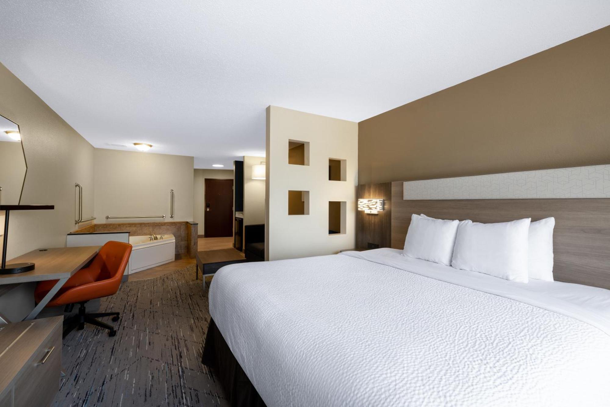 Holiday Inn Express Rochester South - Mayo Area By Ihg Eksteriør billede