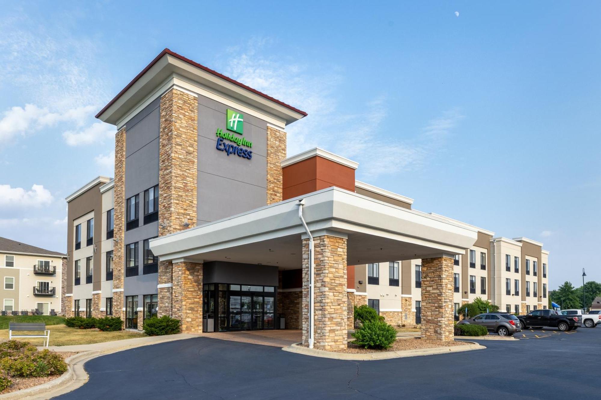Holiday Inn Express Rochester South - Mayo Area By Ihg Eksteriør billede