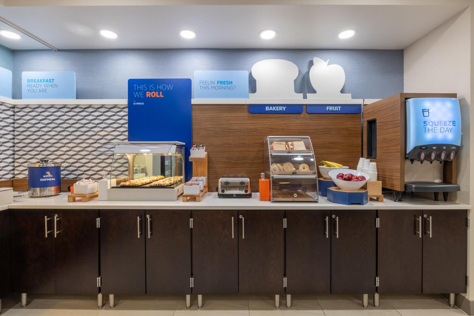 Holiday Inn Express Rochester South - Mayo Area By Ihg Eksteriør billede